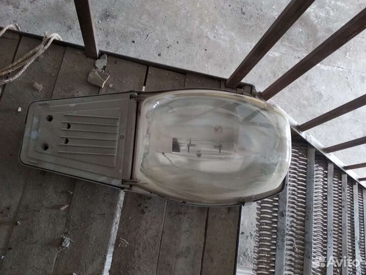 Фонарь уличный