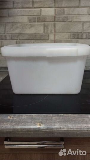 Пластиковая пищевая тара