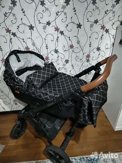 Коляска 2 в 1 roan Bloom