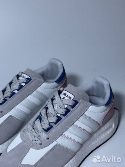 Кроссовки женские adidas