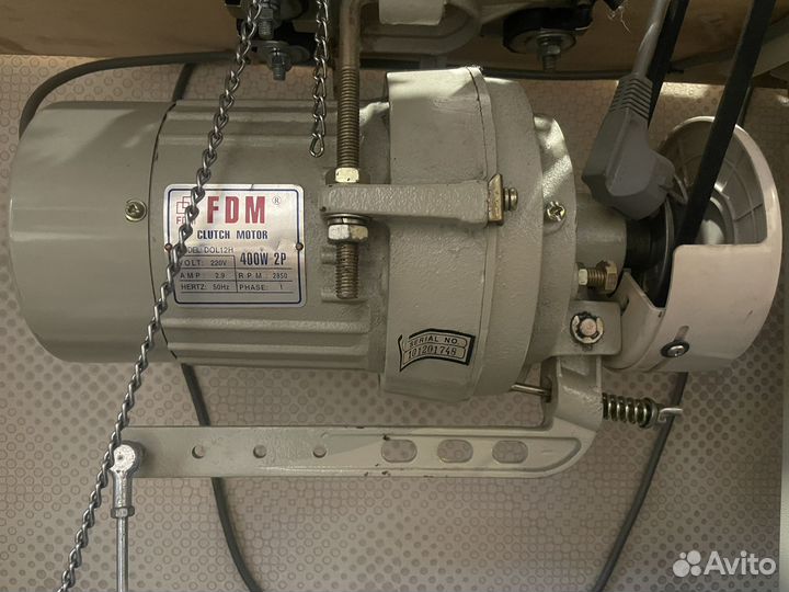 Оверлок промышленный