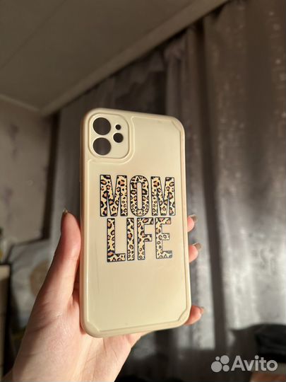 Чехол на iPhone 11