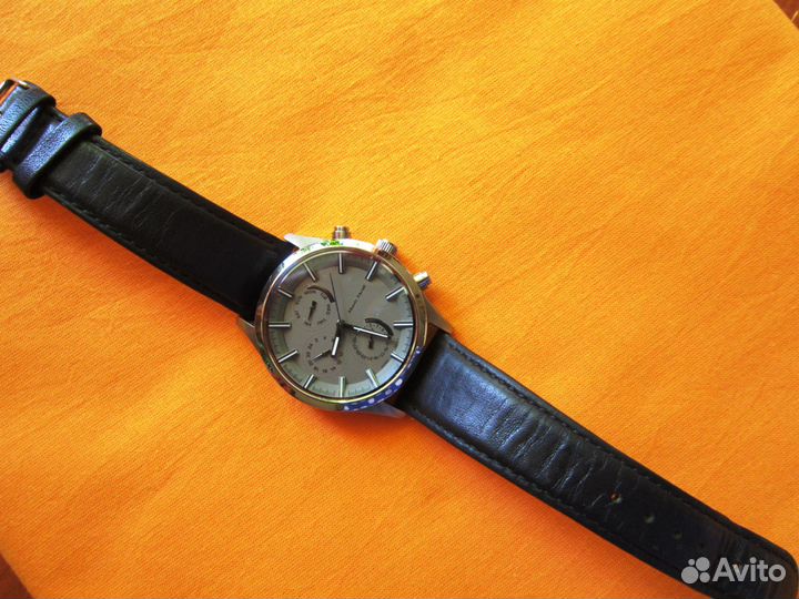 Продам часы