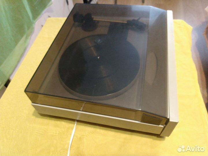 Проигрыватель Икар-303,Вега 323 стерео