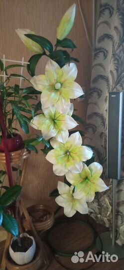 Светильник напольный