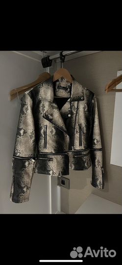 Куртка кожанка женская