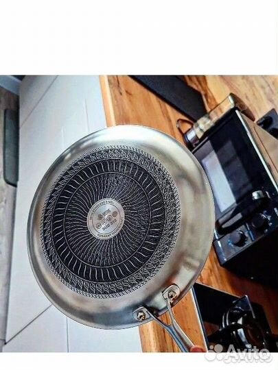 Сковорода с крышкой