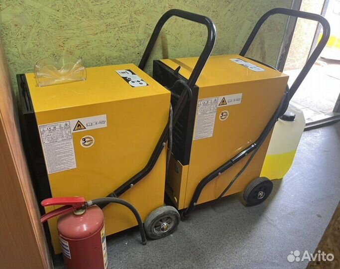 Осушитель воздуха Master DH752 ax1