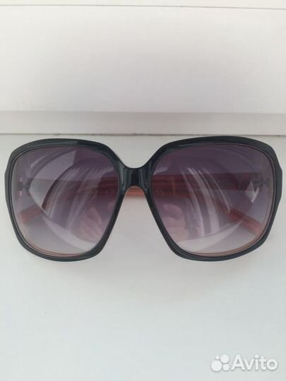 Солнцезащитные очки