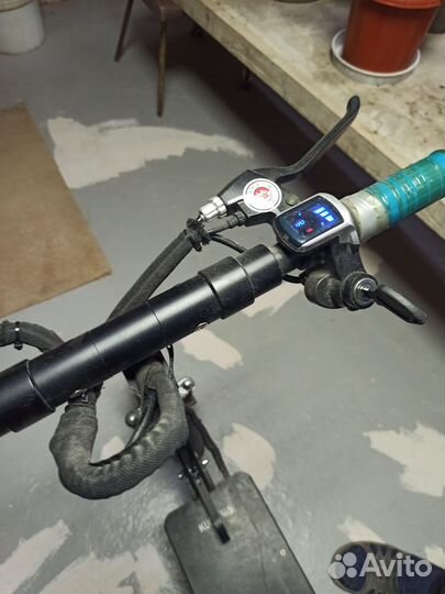 Продам электро самокат kugo m5