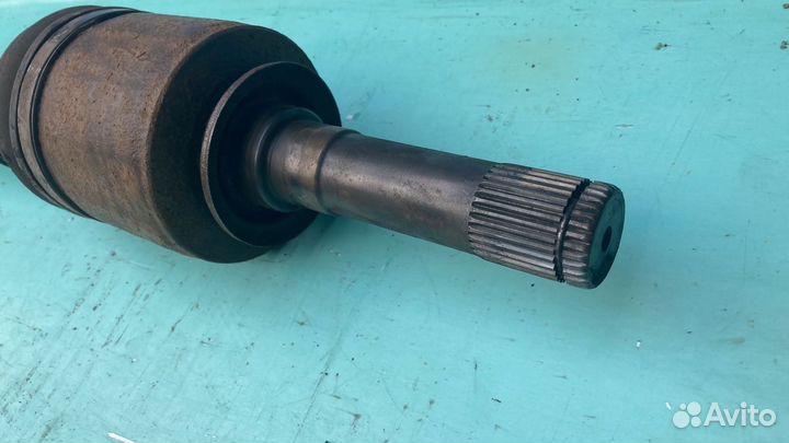 Привод задний правый Range Rover 3 L322