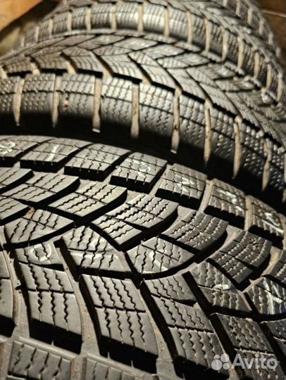 Goodyear UltraGrip Ice SUV 225/55 R18