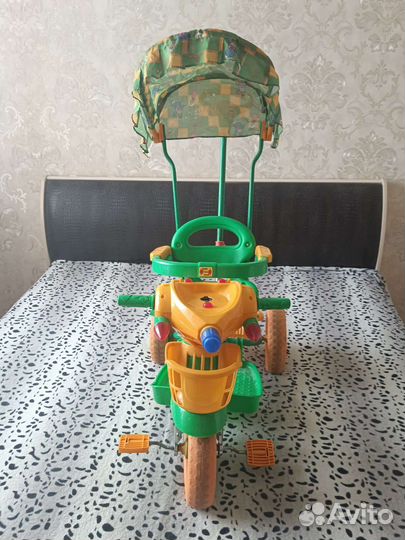 Детский трехколесный велосипед