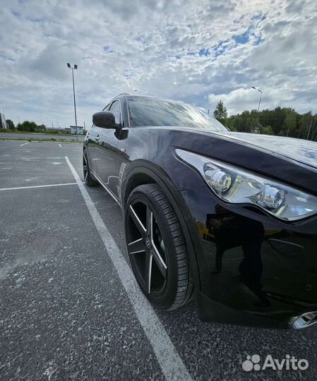 Infiniti FX30 3.0 AT, 2012, 41 000 км