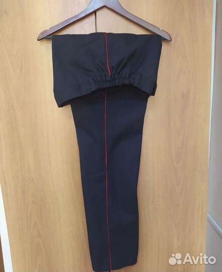 Женская форма полиции