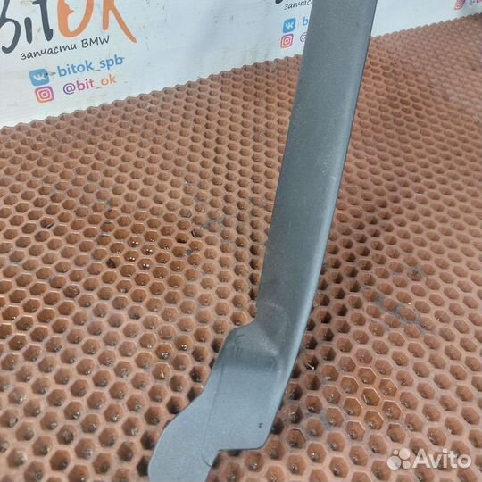 Накладка передней правой двери внутренняя BMW e84