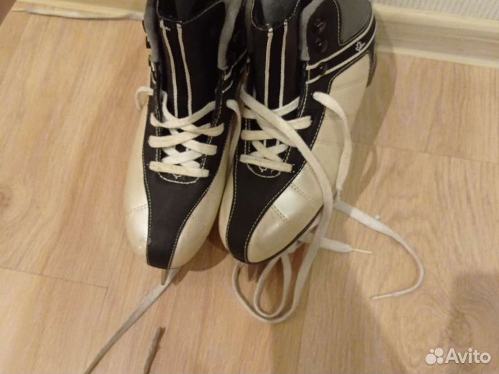 Коньки Ontario (Канада) 39р-р, кожа