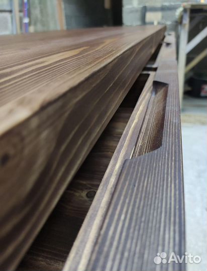 Компьютерный стол в стиле лофт из массива