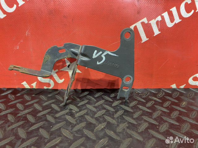 Кронштейн проводки Volvo FH