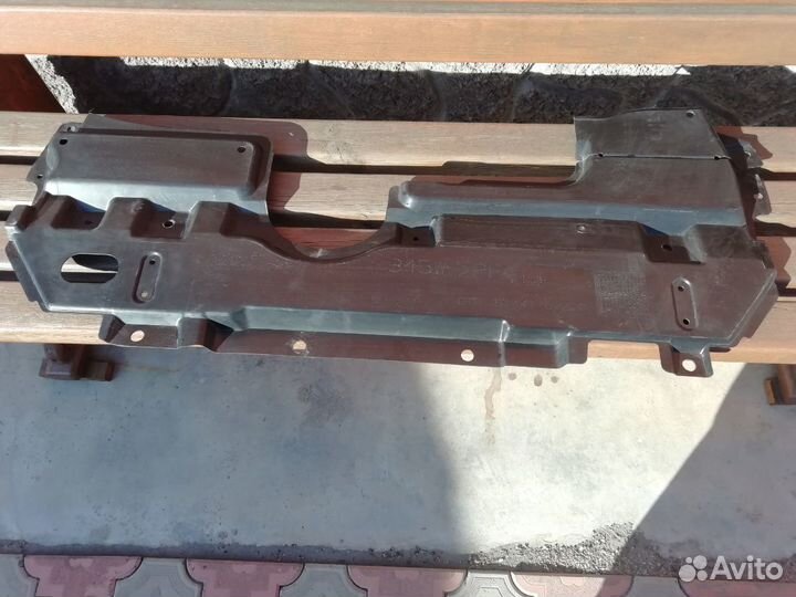 Пыльник моторного отсека