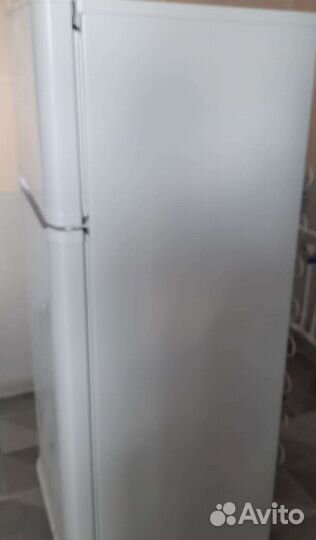 Холодильник бу 3 месяца