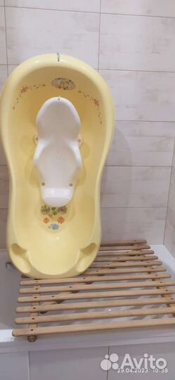 Детская ванночка с подставкой