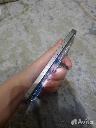 iPhone 15 Pro, 128 ГБ