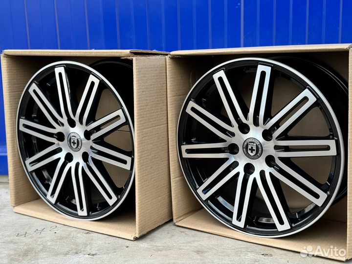 Диски r17 5x114.3 HRE UV-2 черные с полировкой Той