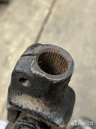 Рулевой кардан Toyota Camry 50