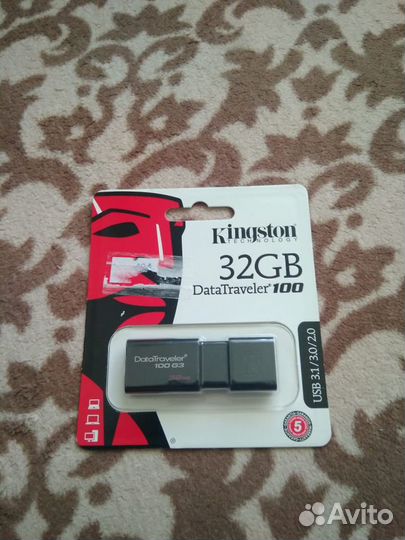 32Gb - Kingston FlashDrive Data Traveler DT100 G3