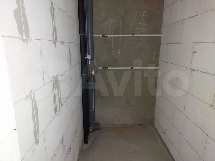 3-к. квартира, 76,9 м², 2/4 эт.