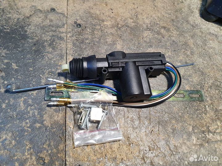 Привод центрального замка