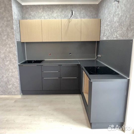 Кухни на заказ. Своё производство