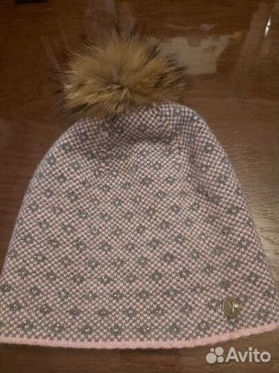 Шапка для девочки новая