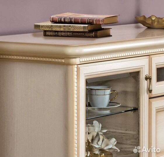 Тумба тв со стеклянными дверками Джоконда крем