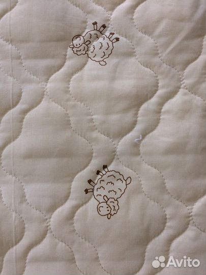 Кроватка детская с матрасом