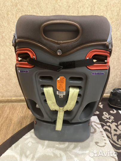 Продам автокресло happy baby