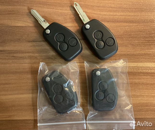 Ключ выкидной Рено Лада 3 кнопки