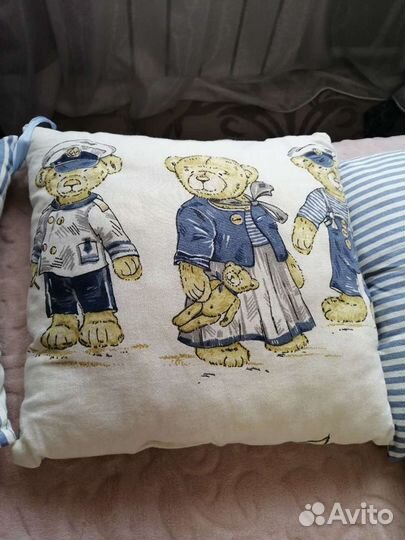 Бортики в кроватку 12 штук с одеялом