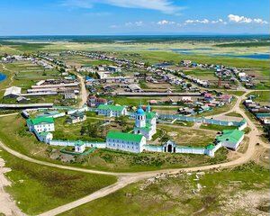 3-к. квартира, 56 м², 1/1 эт.