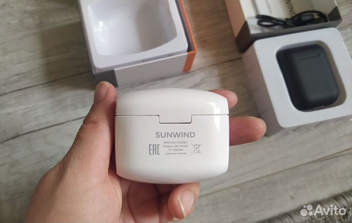 Беспроводные наушники sunwind