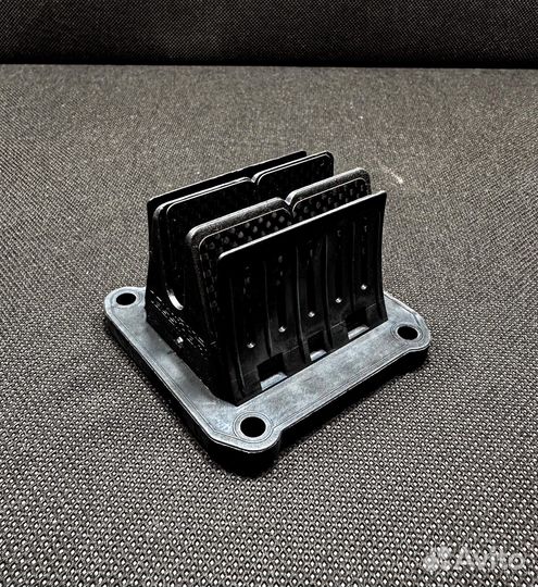 Лепестковый клапан V-force на KTM/Husqvarna V4R26