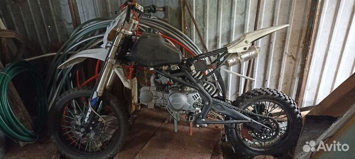 Питбайк kayo basic yx 140 krz