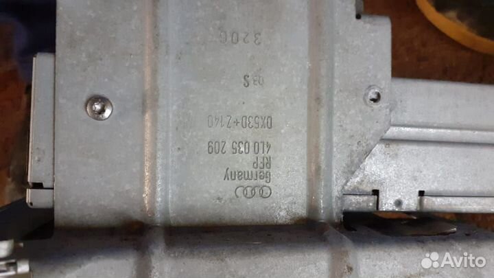 Блок управления магнитолы Audi Q74L