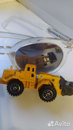 Детские игрушки трактор
