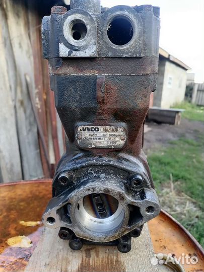 Компресор на iveco 10 курсор