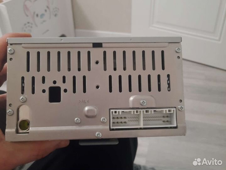 Магнитола,Стояла в Киа Рио 3.Полностью исправда