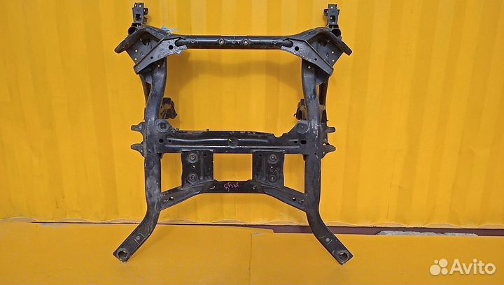 Балка подмоторная (подрамник) Range Rover Velar LR