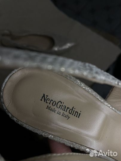 Туфли женские