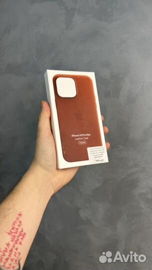 Apple Leather Case для iPhone 14 Pro Max